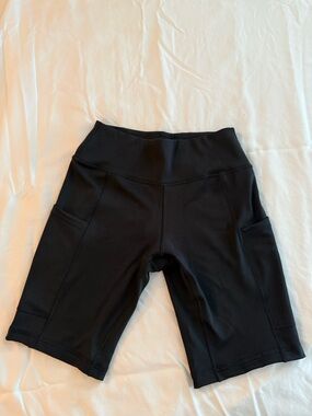 Athletic Capris with Pockets